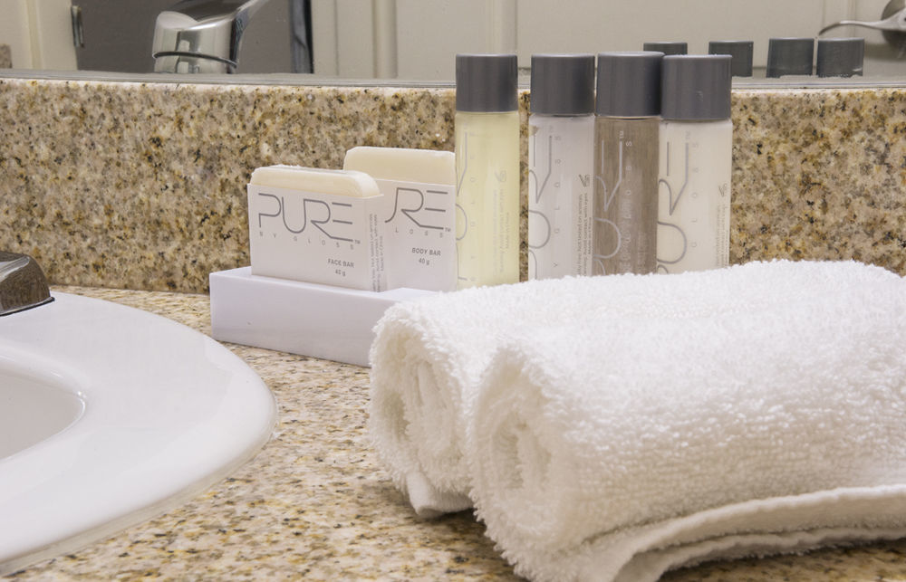Service Plus Inns And Suites Grande Prairie Bagian luar foto